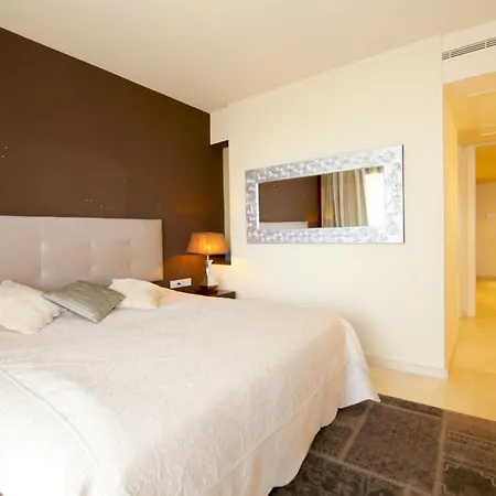Benahavis Oksana Estepona